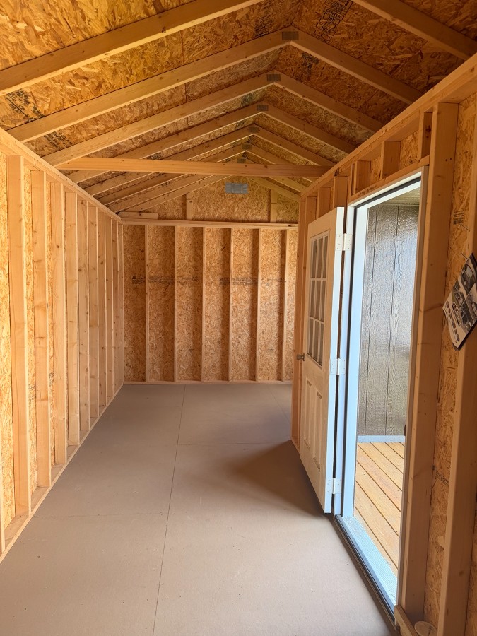 Utility Center Porch – 12×28 image 5