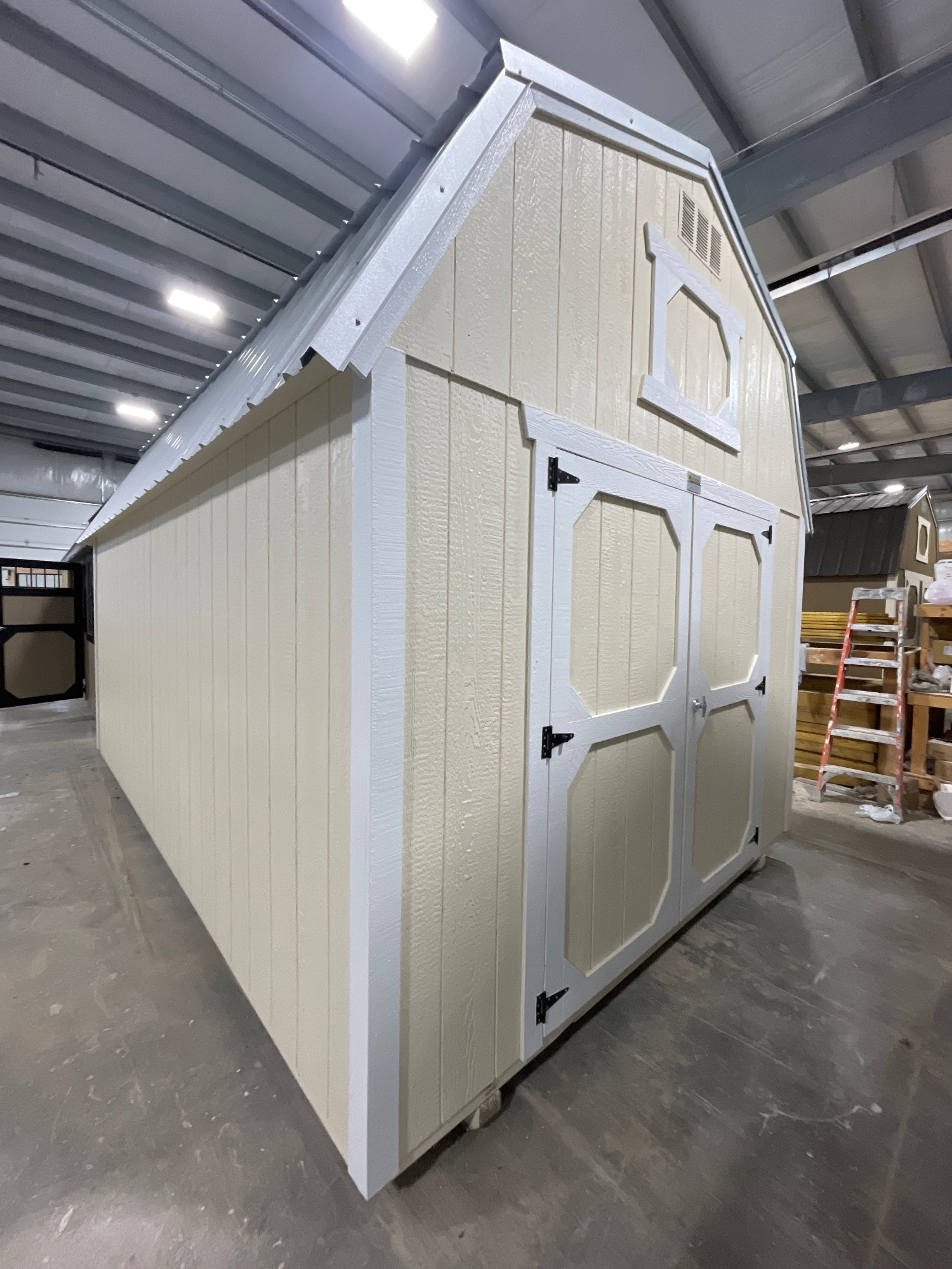 Lofted Barn - 10x16