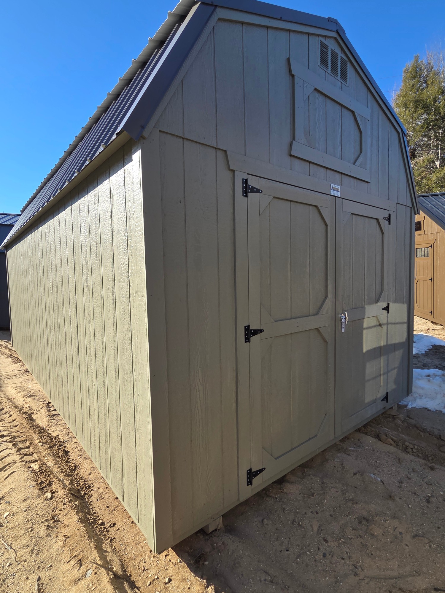 Lofted Barn - 10x20
