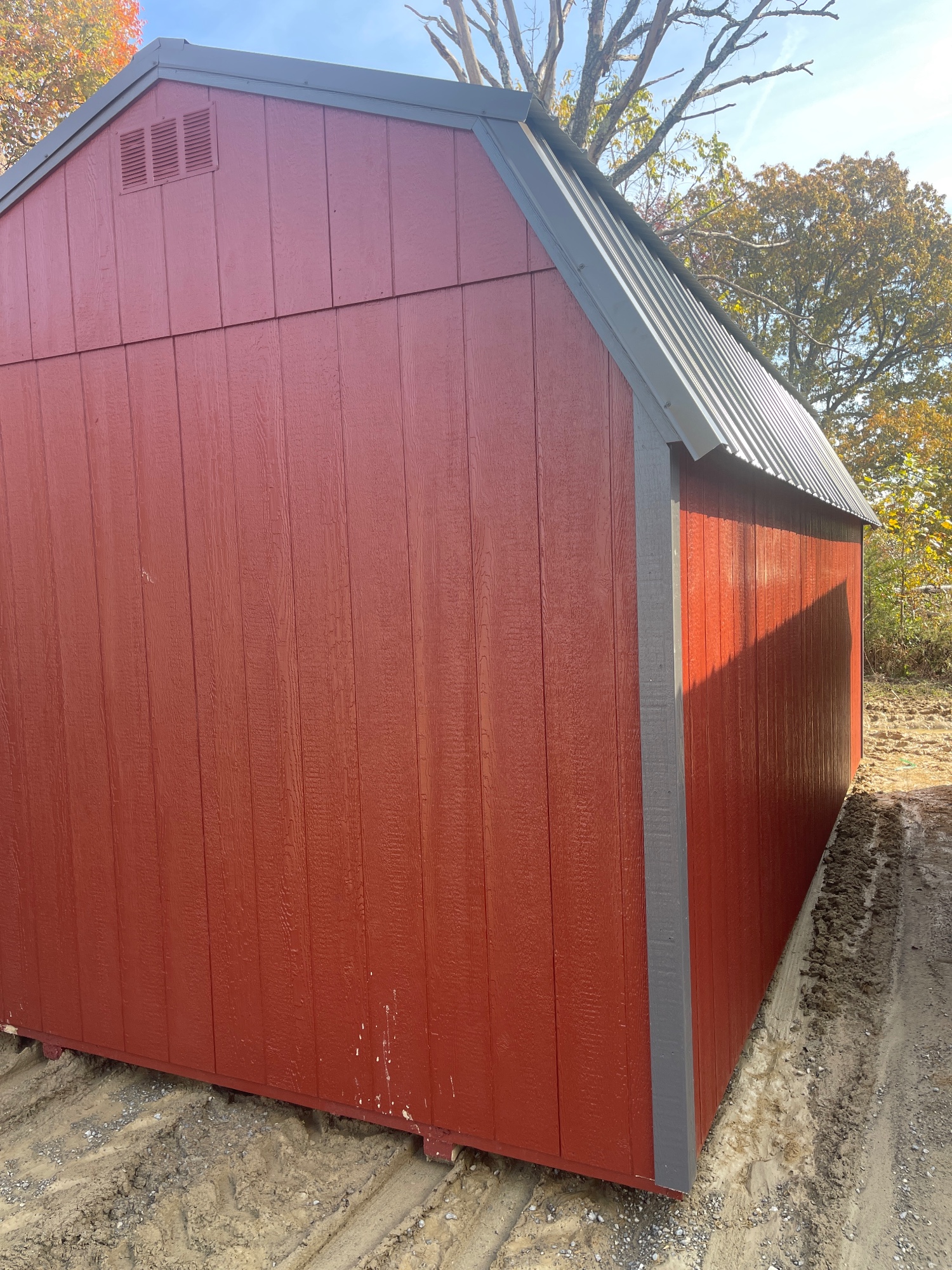 Lofted Barn - 10x20