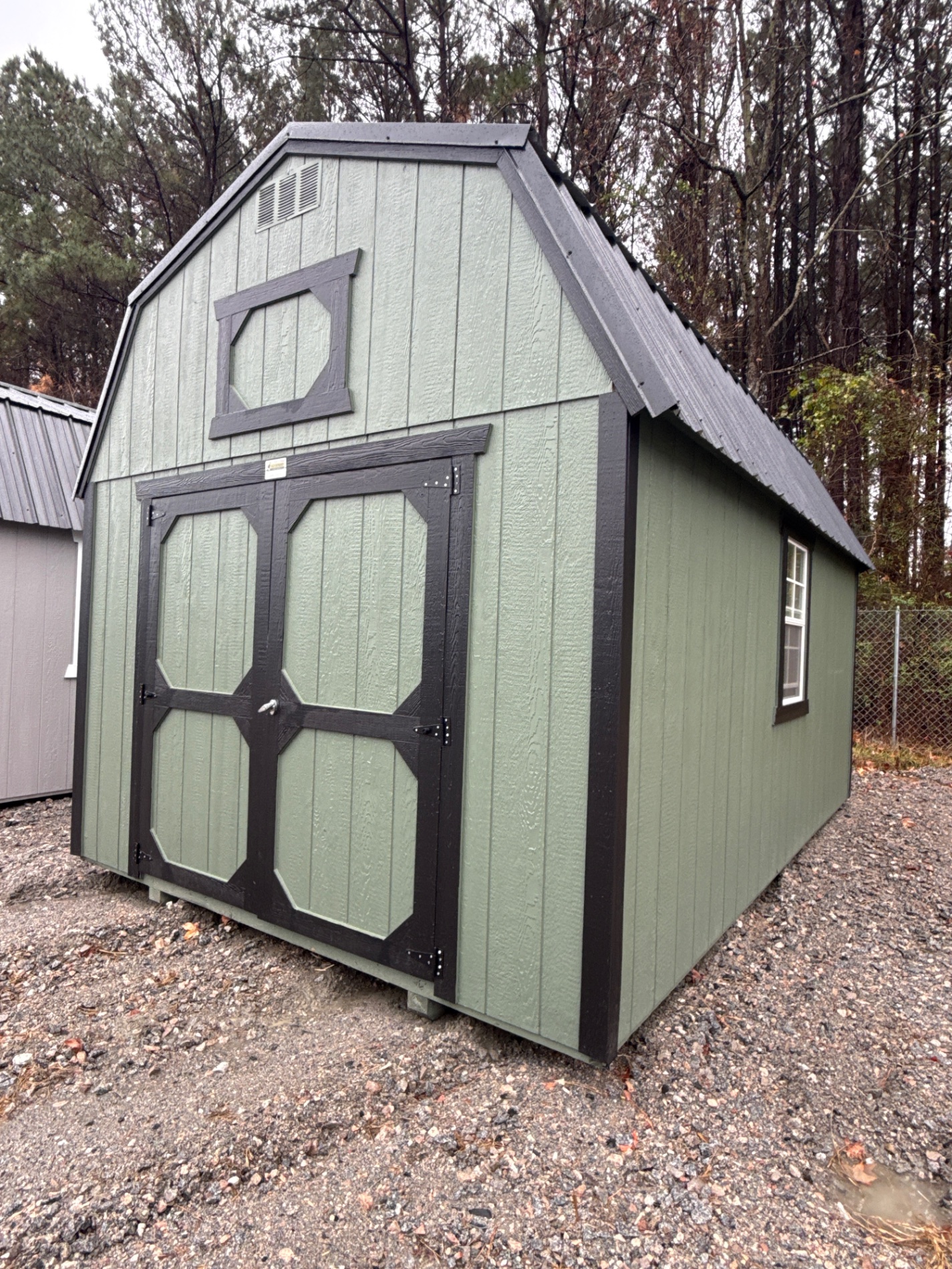 Lofted Barn - 10x16