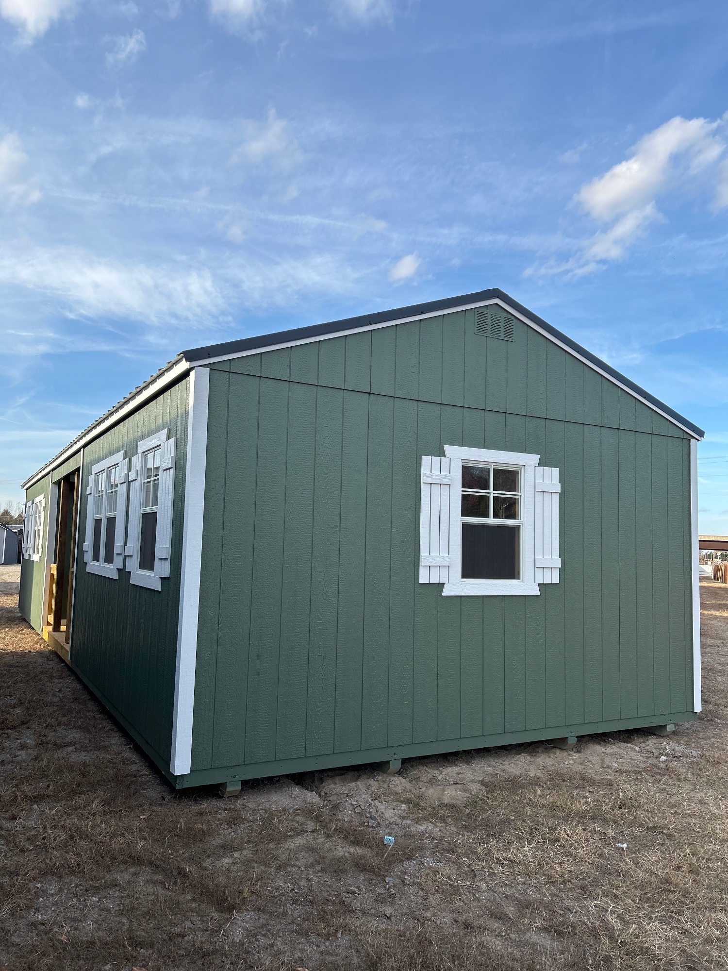 Utility Center Porch - 16x40